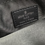 Louis Vuitton Steamer Messenger M57307 Black